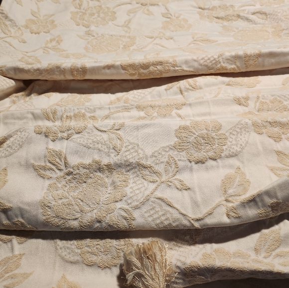 2nd set Pottery Barn Ivory Jacquard Twin Duvet Cover & Sham & Roman Shade - Picture 7 of 9